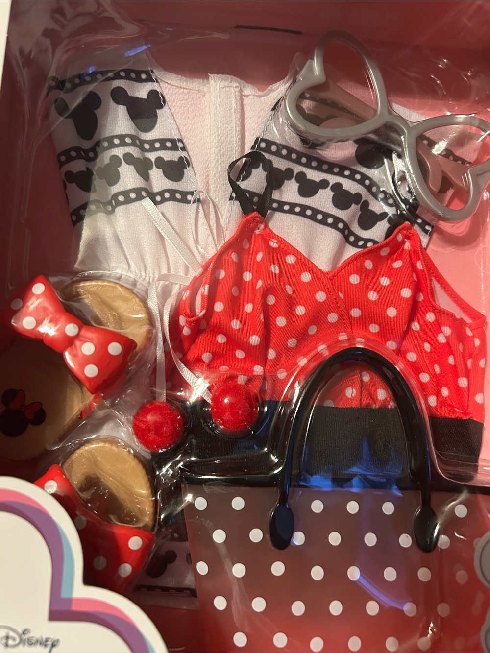 Disney ILY 4Ever Minnie Mouse Inspired Doll Accessories - Picture 2 of 4